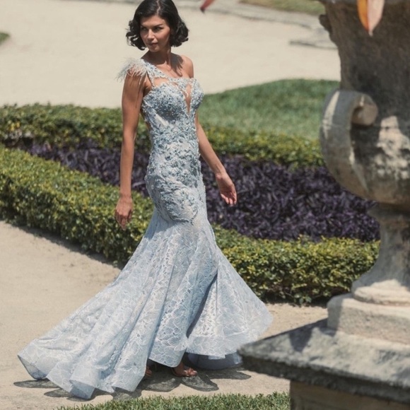 Mac Duggal Light Blue Lace Maxi Dress - Picture 1 of 9
